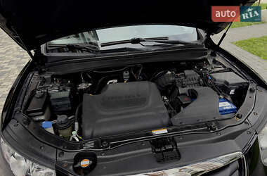 Внедорожник / Кроссовер Hyundai Santa FE 2010 в 