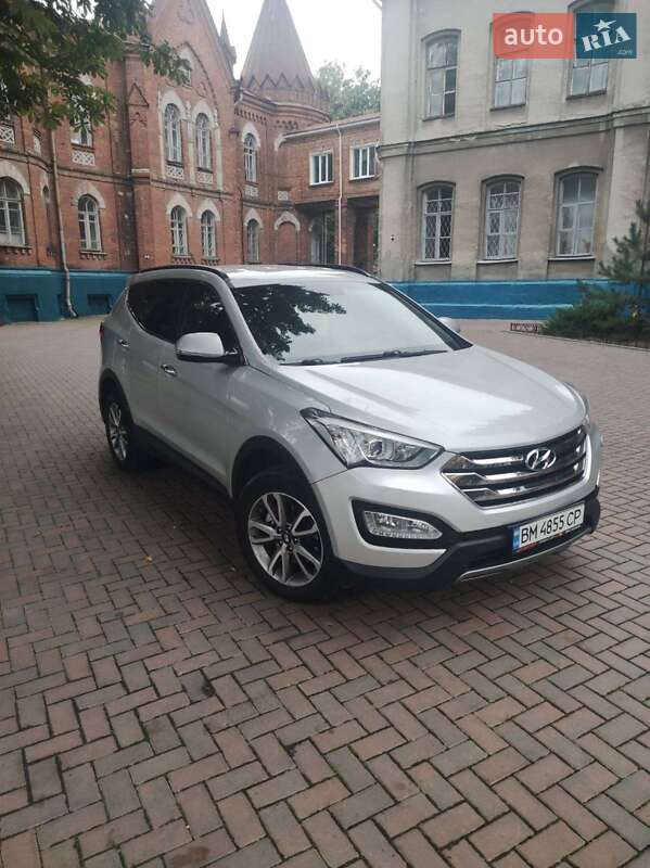 Внедорожник / Кроссовер Hyundai Santa FE 2014 в 