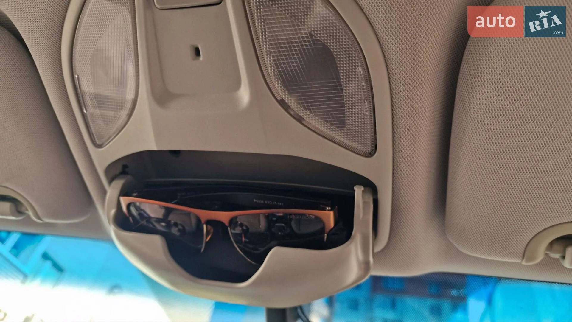 2012 Hyundai Santa Fe - мініатюра 39