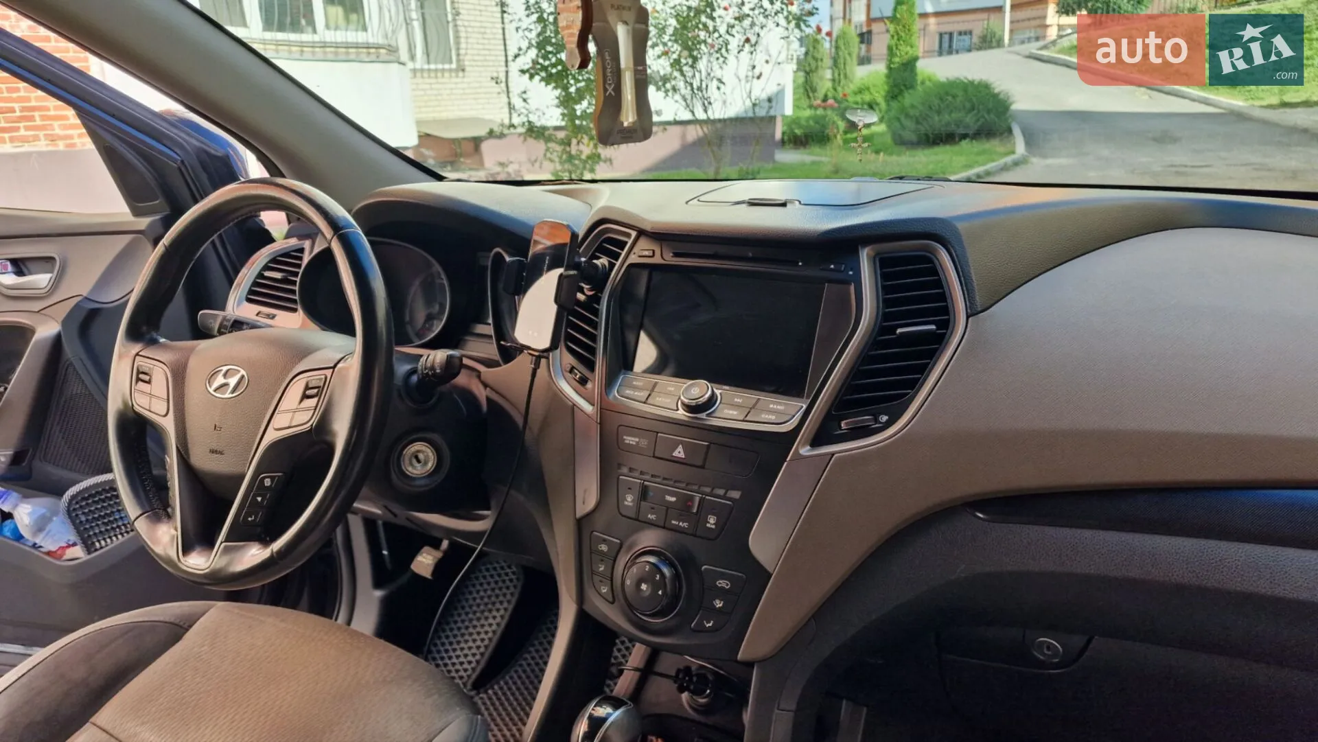 2012 Hyundai Santa Fe - мініатюра 32