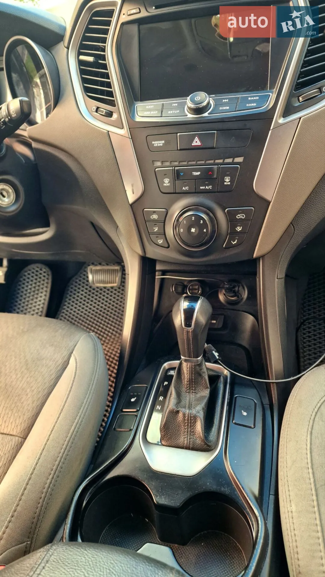 2012 Hyundai Santa Fe - мініатюра 35