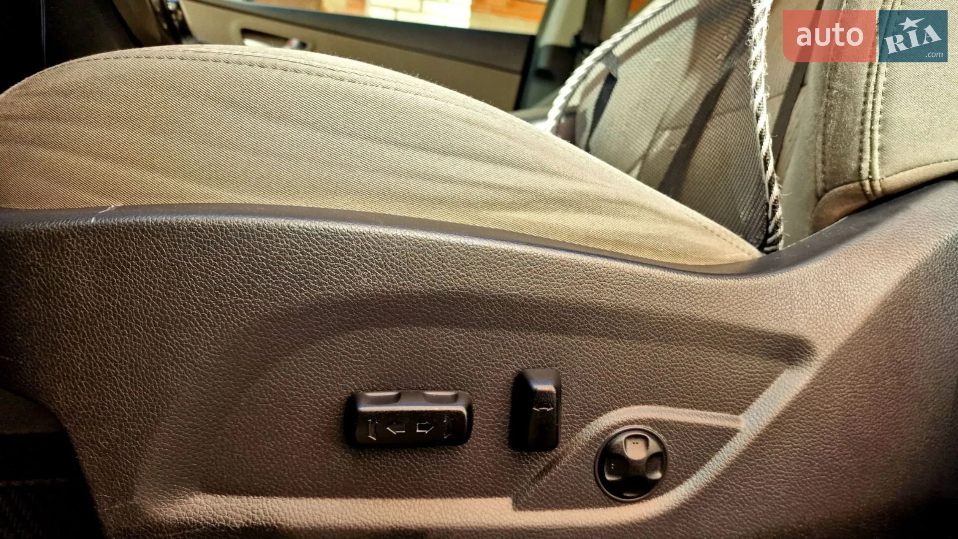 2012 Hyundai Santa Fe - мініатюра 43