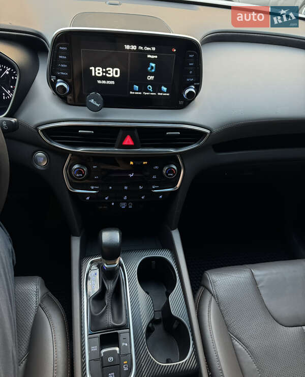 Внедорожник / Кроссовер Hyundai Santa FE 2018 в Одессе