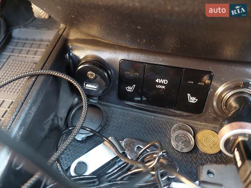 Внедорожник / Кроссовер Hyundai Santa FE 2007 в Бердичеве