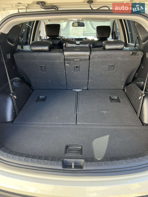 Позашляховик / Кросовер Hyundai Santa FE 2012 в Березному