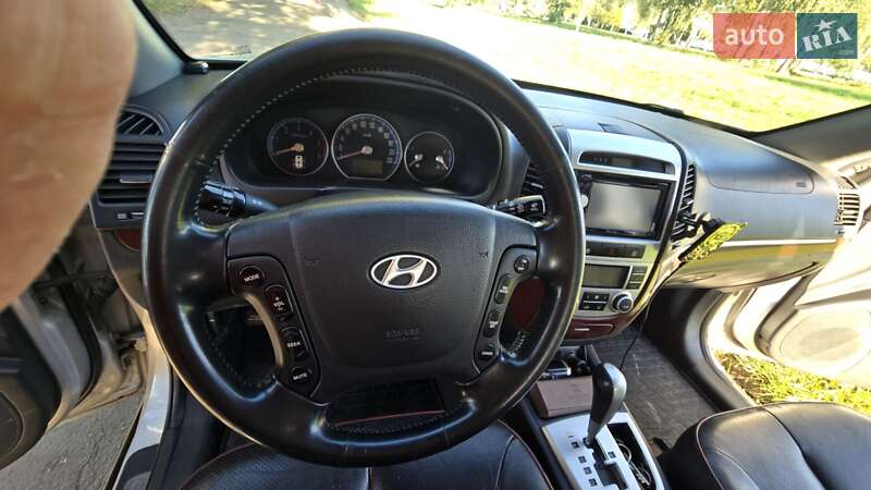 Внедорожник / Кроссовер Hyundai Santa FE 2007 в Ровно