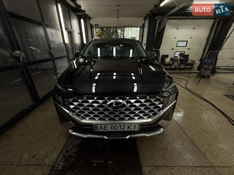 Позашляховик / Кросовер Hyundai Santa FE 2021 в Дніпрі