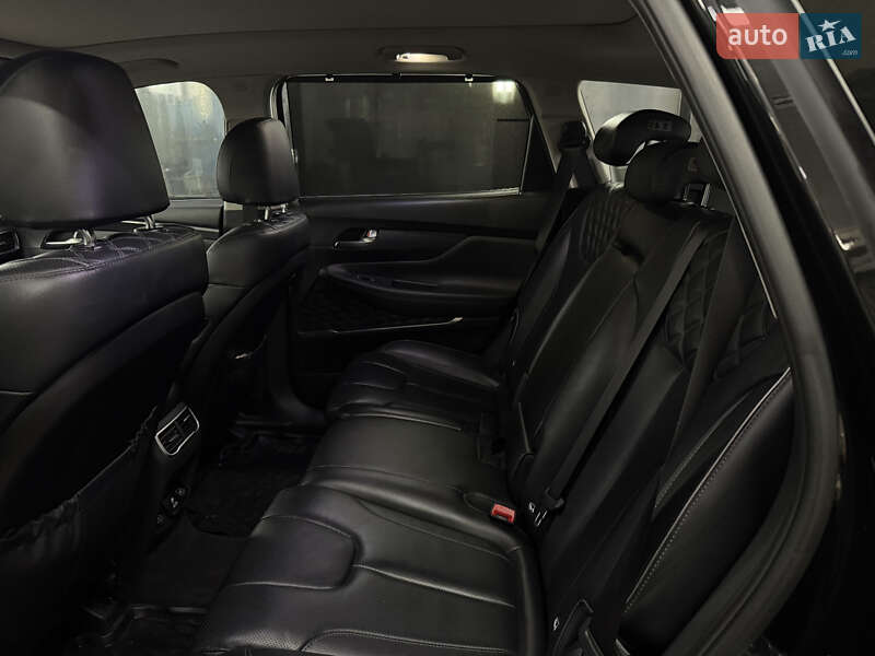 Позашляховик / Кросовер Hyundai Santa FE 2021 в Дніпрі