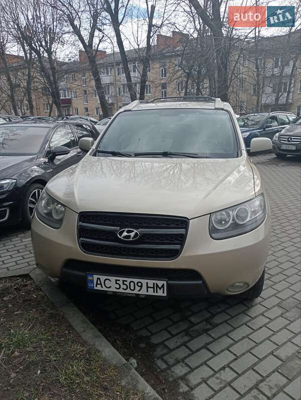 Позашляховик / Кросовер Hyundai Santa FE 2006 в Луцьку