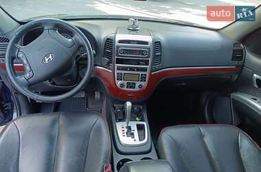 Внедорожник / Кроссовер Hyundai Santa FE 2006 в 