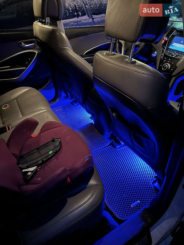 Внедорожник / Кроссовер Hyundai Santa FE 2014 в Золочеве фото 12 Внедорожник / Кроссовер Hyundai Santa FE 2014 в Золочеве