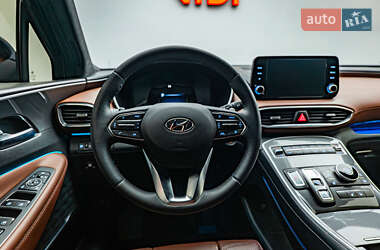 Внедорожник / Кроссовер Hyundai Santa FE 2021 в 