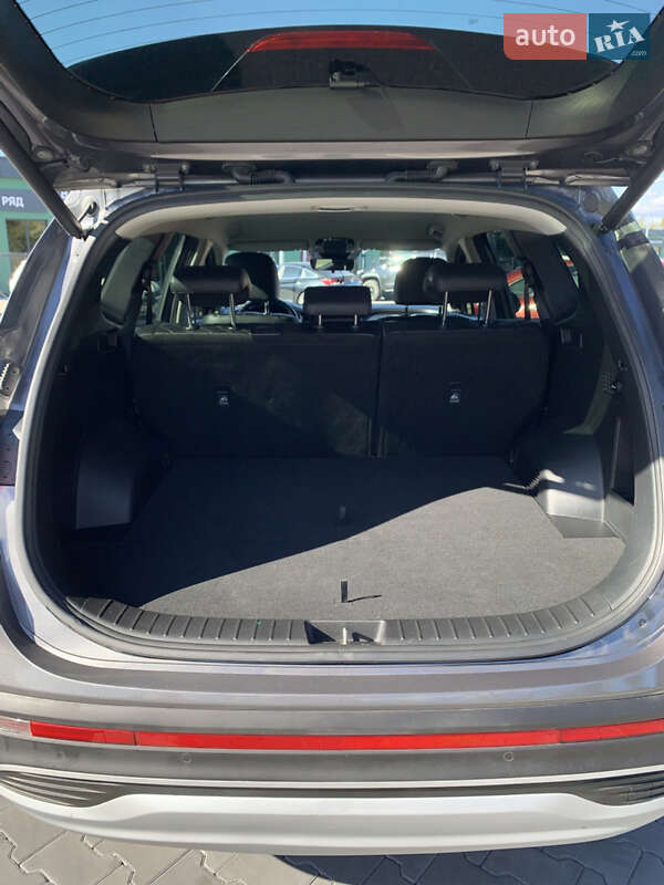 Позашляховик / Кросовер Hyundai Santa FE 2021 в Ірпені