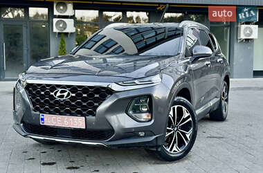 Позашляховик / Кросовер Hyundai Santa FE 2018 в Новояворівську