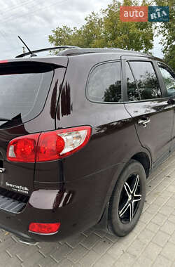 Внедорожник / Кроссовер Hyundai Santa FE 2009 в 