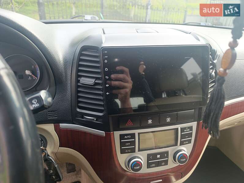 Позашляховик / Кросовер Hyundai Santa FE 2006 в Новоселиці