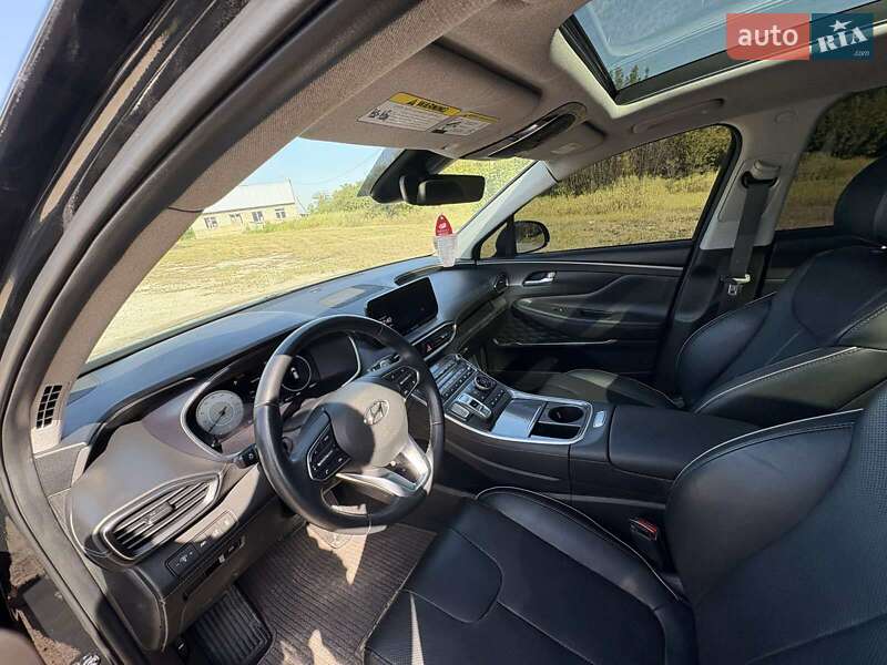 Внедорожник / Кроссовер Hyundai Santa FE 2022 в Черновцах