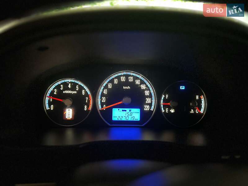 Внедорожник / Кроссовер Hyundai Santa FE 2007 в Киеве фото 14 Внедорожник / Кроссовер Hyundai Santa FE 2007 в Киеве