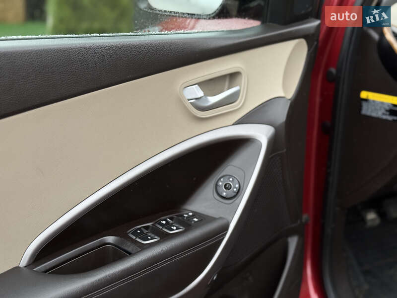 Позашляховик / Кросовер Hyundai Santa FE 2015 в Тернополі