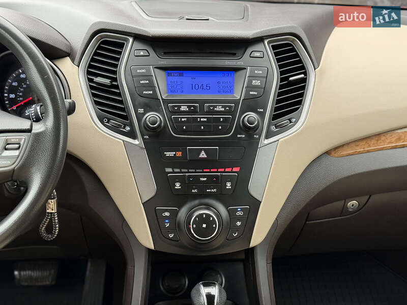 Позашляховик / Кросовер Hyundai Santa FE 2015 в Тернополі