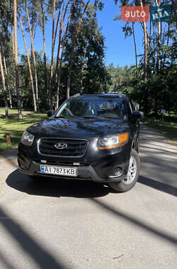Внедорожник / Кроссовер Hyundai Santa FE 2010 в Киеве