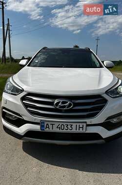 Внедорожник / Кроссовер Hyundai Santa FE 2015 в 