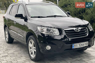 Внедорожник / Кроссовер Hyundai Santa FE 2011 в 