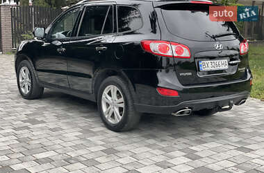 Внедорожник / Кроссовер Hyundai Santa FE 2011 в 