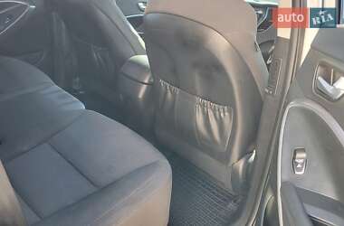 Внедорожник / Кроссовер Hyundai Santa FE 2014 в 