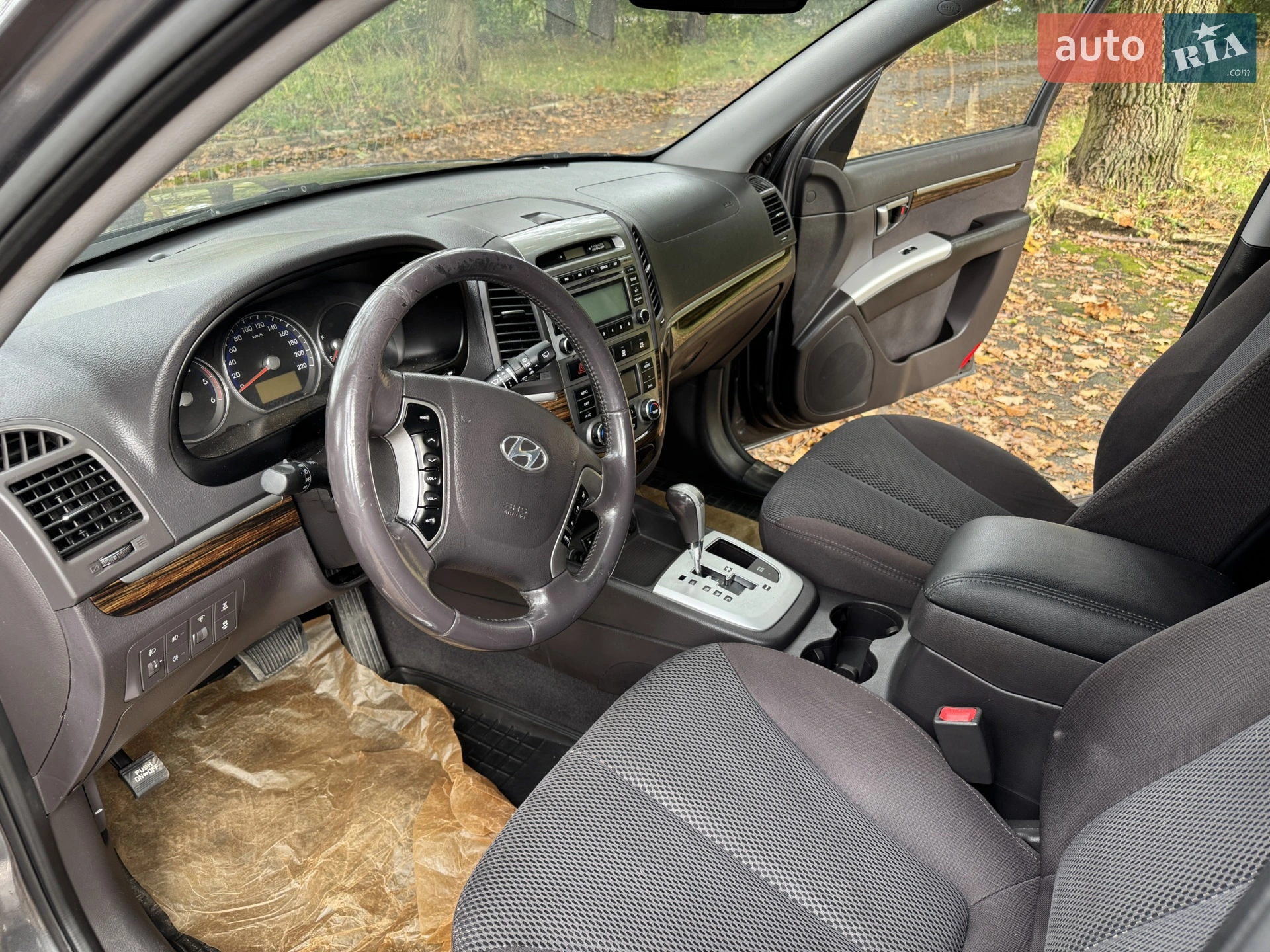 2011 Hyundai Santa Fe - мініатюра 12