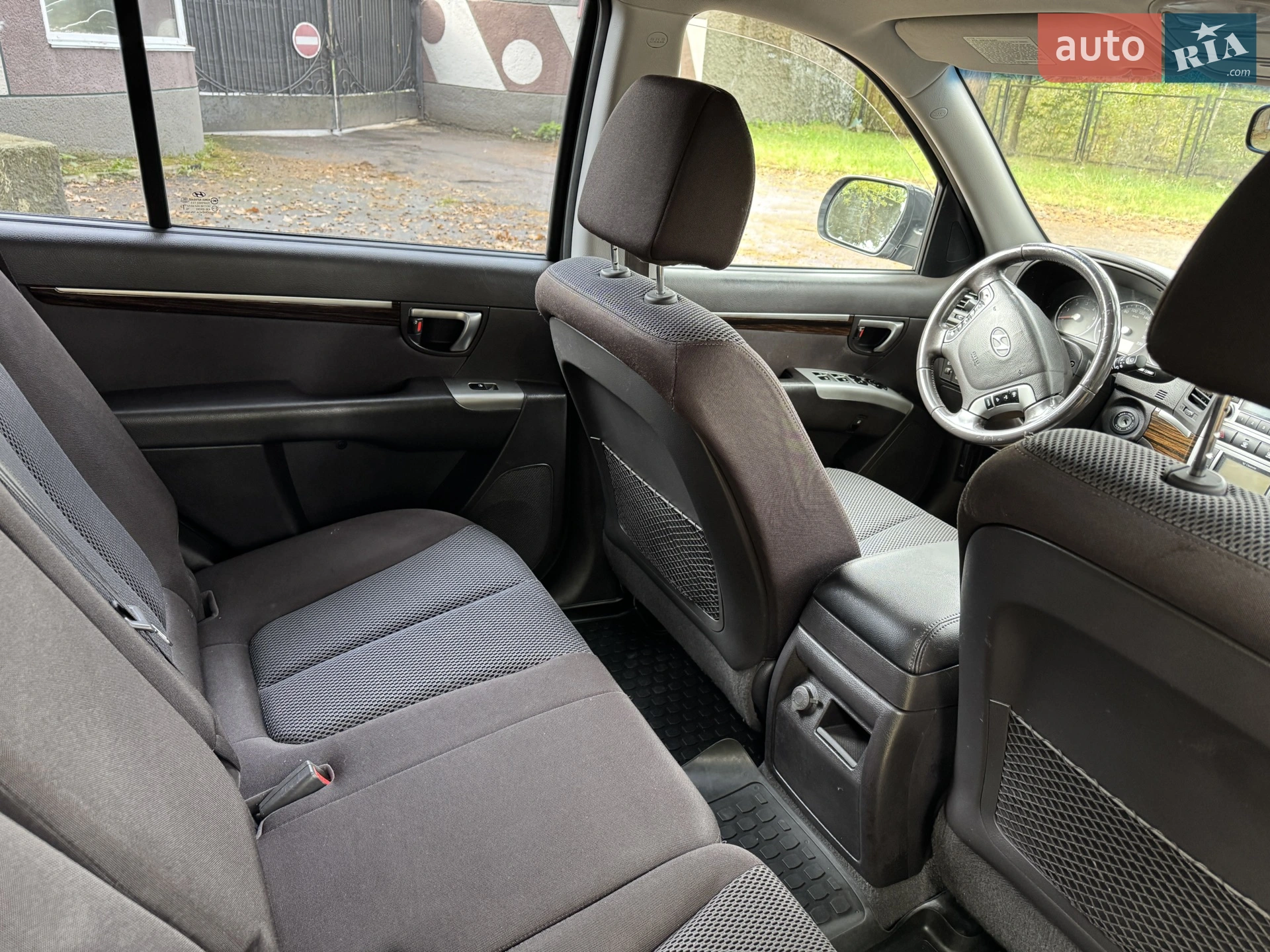 2011 Hyundai Santa Fe - мініатюра 16