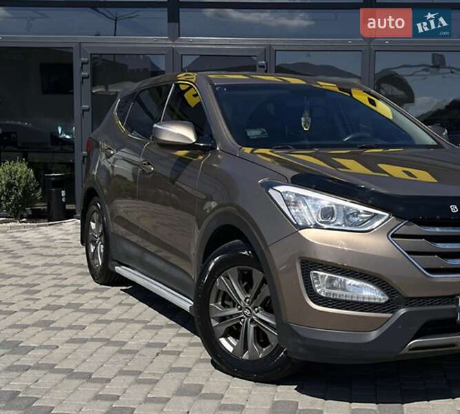 Позашляховик / Кросовер Hyundai Santa FE 2013 в Ужгороді