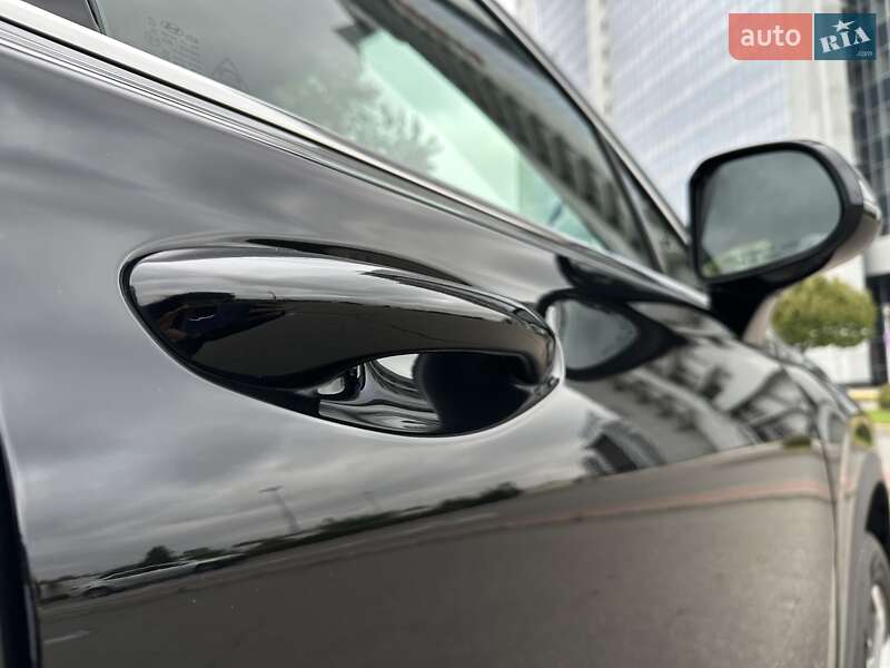 Позашляховик / Кросовер Hyundai Santa FE 2021 в Києві