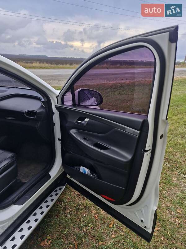 Внедорожник / Кроссовер Hyundai Santa FE 2018 в Смеле