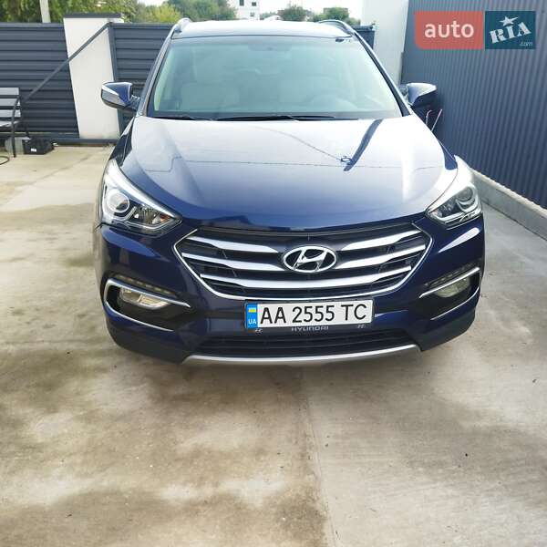 Позашляховик / Кросовер Hyundai Santa FE 2017 в Києві