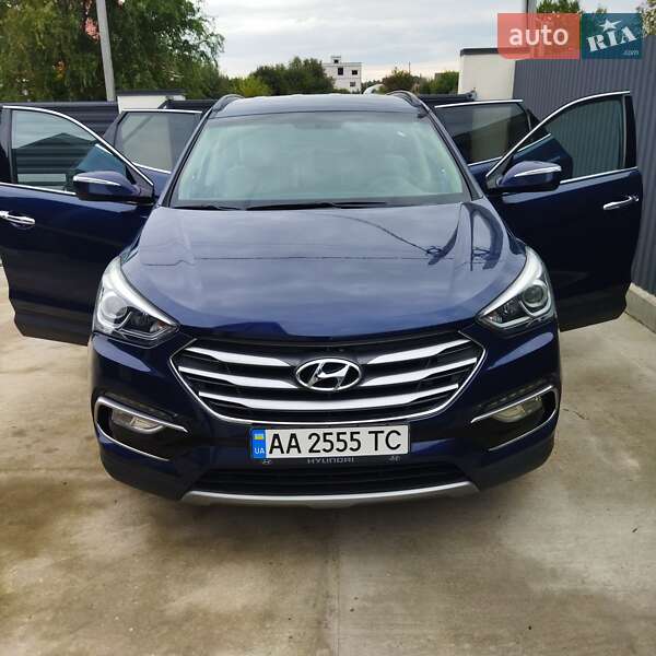Позашляховик / Кросовер Hyundai Santa FE 2017 в Києві