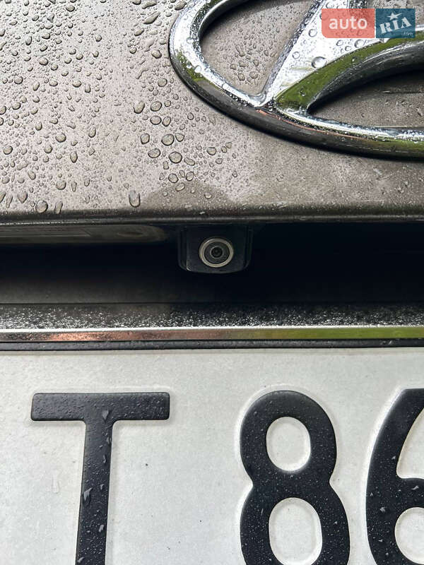 Позашляховик / Кросовер Hyundai Santa FE 2014 в Коломиї