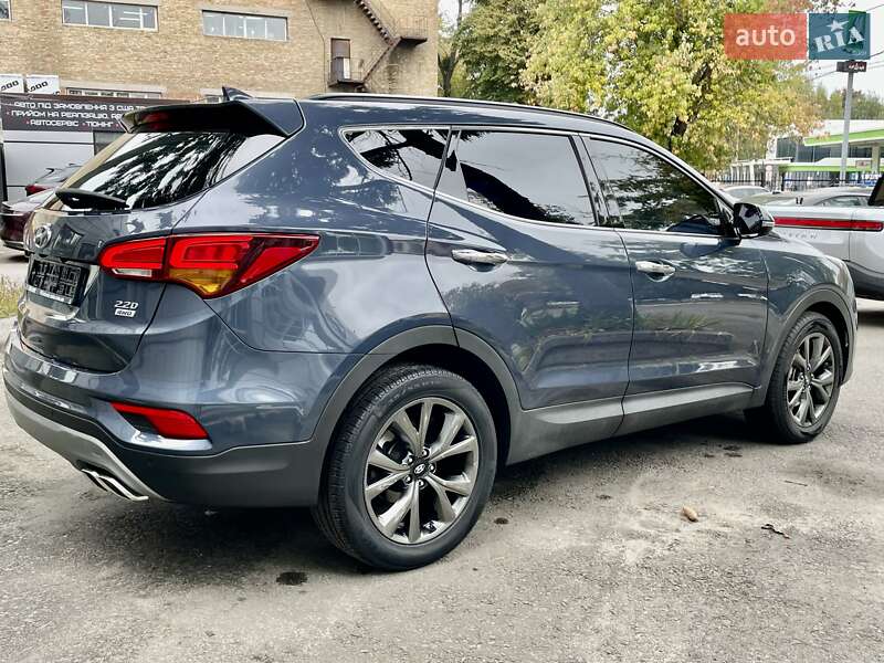 Позашляховик / Кросовер Hyundai Santa FE 2017 в Києві фото 6 Позашляховик / Кросовер Hyundai Santa FE 2017 в Києві