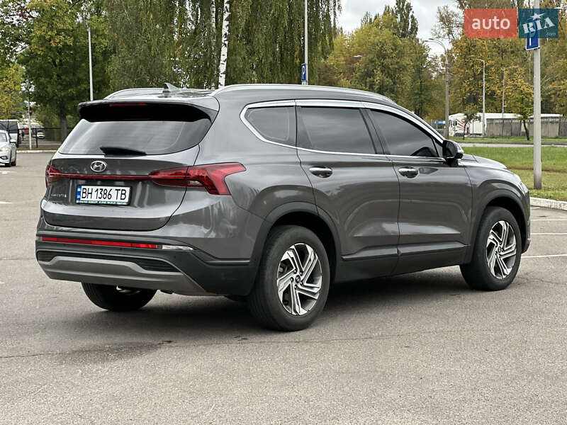 Внедорожник / Кроссовер Hyundai Santa FE 2020 в Киеве
