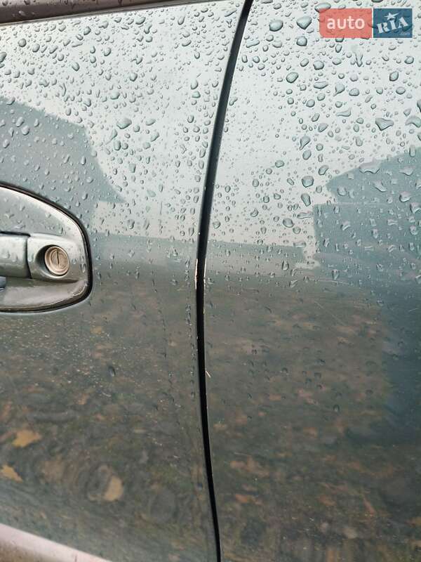 Позашляховик / Кросовер Hyundai Santa FE 2002 в Чернігові