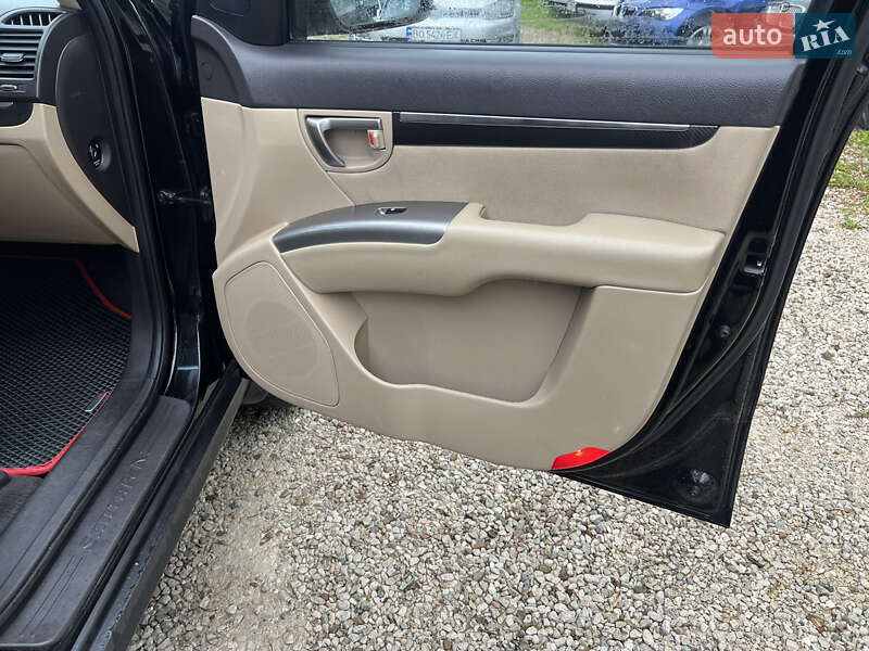 Позашляховик / Кросовер Hyundai Santa FE 2010 в Заліщиках