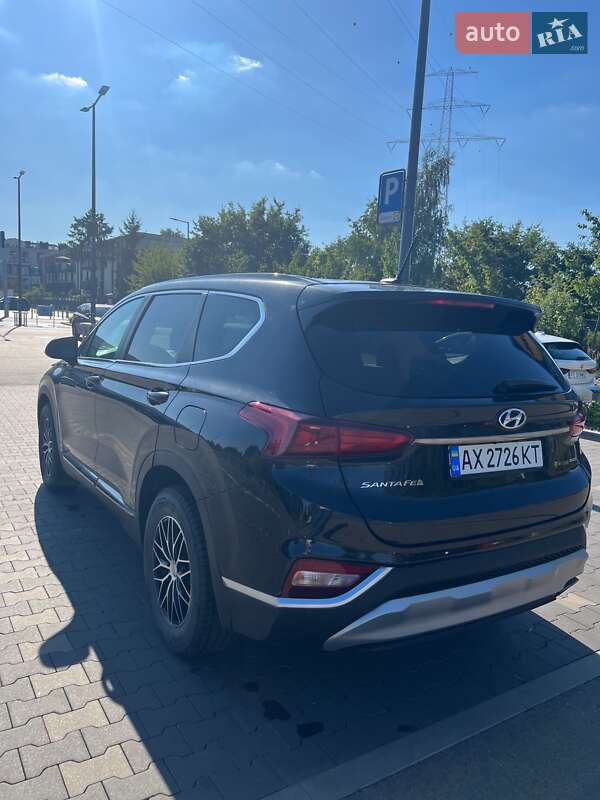Позашляховик / Кросовер Hyundai Santa FE 2018 в Харкові