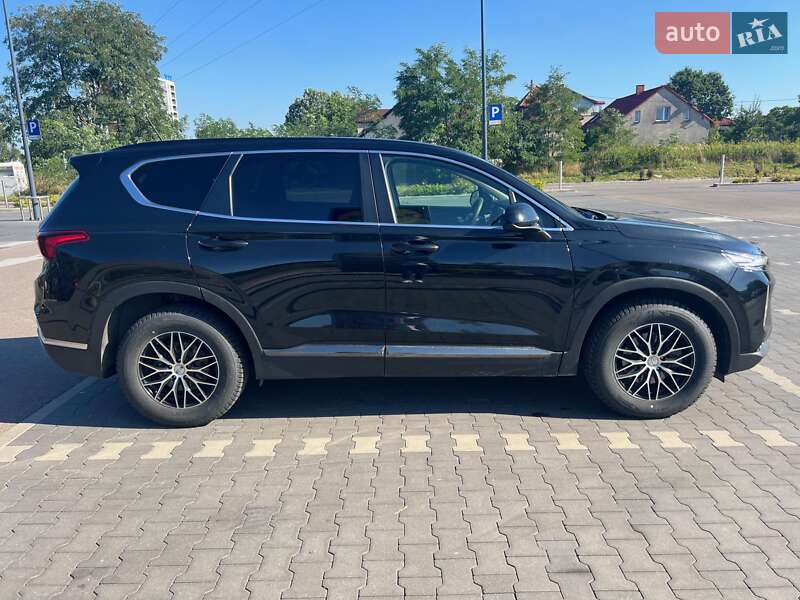 Позашляховик / Кросовер Hyundai Santa FE 2018 в Харкові