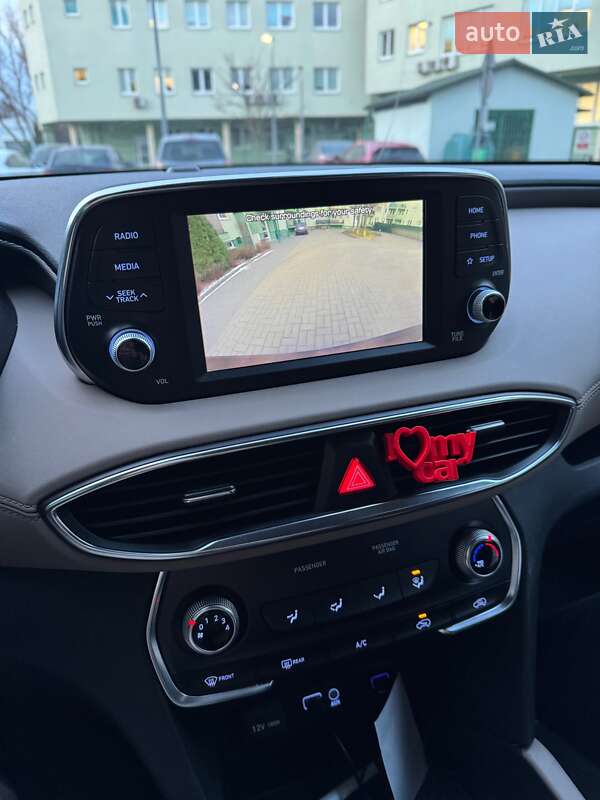 Позашляховик / Кросовер Hyundai Santa FE 2018 в Харкові