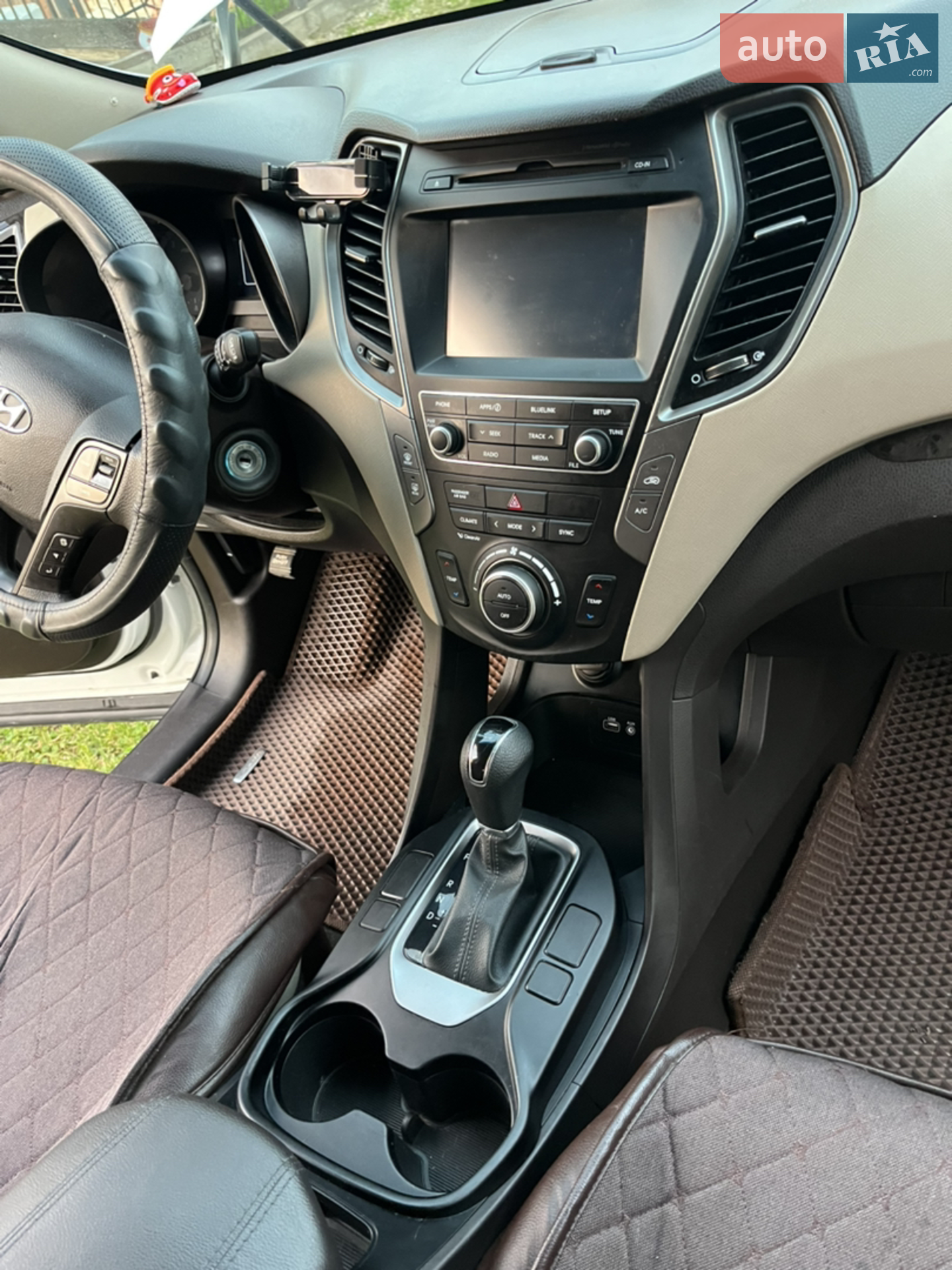 2016 Hyundai Santa Fe - мініатюра 19