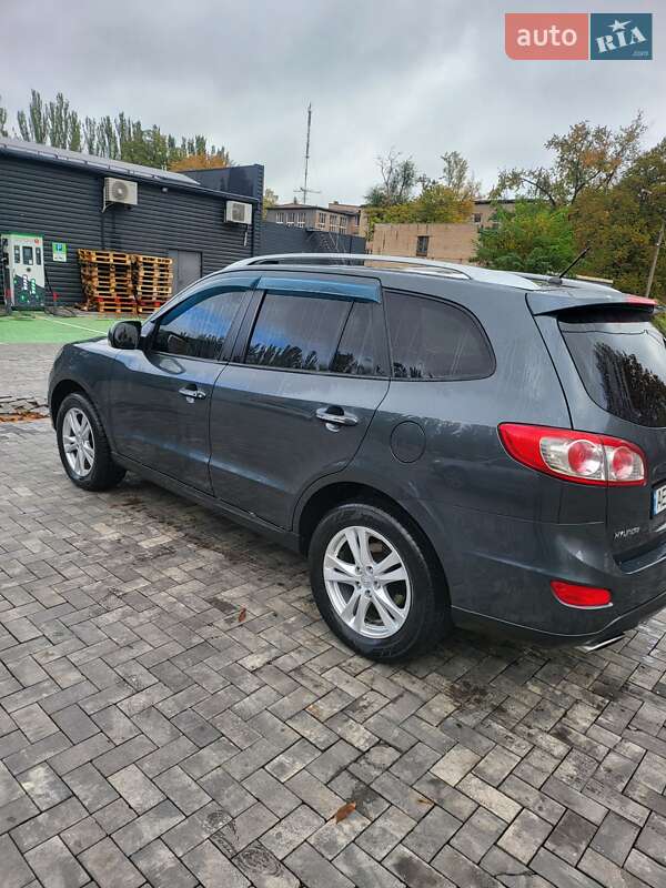 Позашляховик / Кросовер Hyundai Santa FE 2012 в Кривому Розі