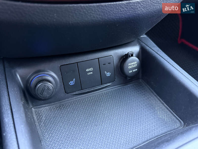 Внедорожник / Кроссовер Hyundai Santa FE 2007 в Красилове