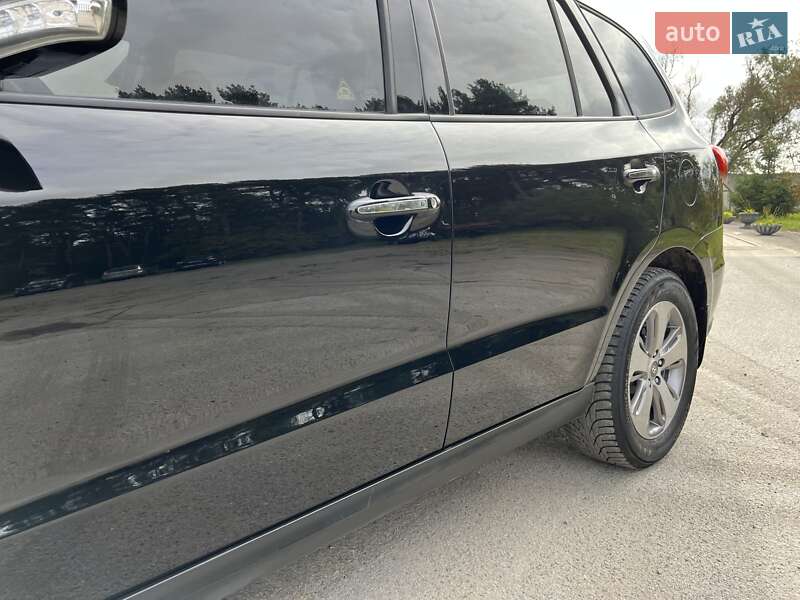 Внедорожник / Кроссовер Hyundai Santa FE 2012 в Радивилове