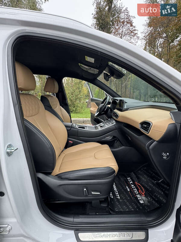 Позашляховик / Кросовер Hyundai Santa FE 2020 в Києві