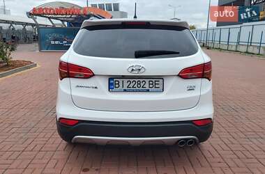Внедорожник / Кроссовер Hyundai Santa FE 2014 в 